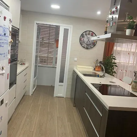 Bienvenidos A Nuestro Hogar דירה